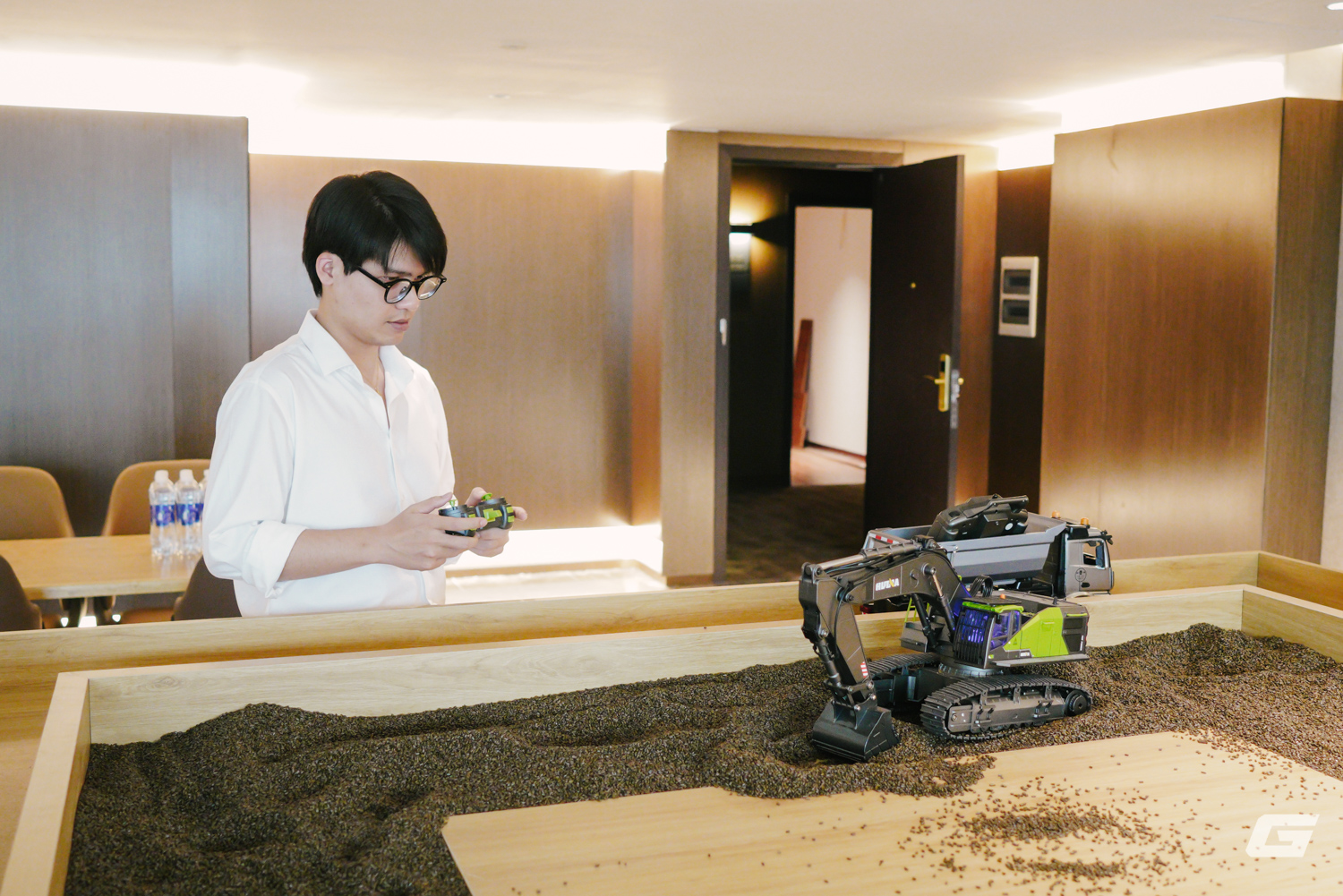 Khách sạn 5 sao Grand Plaza Hà Nội mở riêng phòng giải trí cho game thủ: Đầy đủ từ máy tính, PlayStation 5 cho tới Nintendo Switch 2 - Ảnh 15.