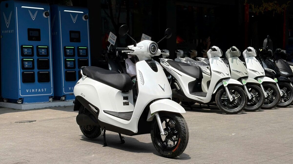 Xe đổi pin VinFast Evo – Người đồng hành đáng giá cho dân công sở giữa thời bão giá xăng dầu