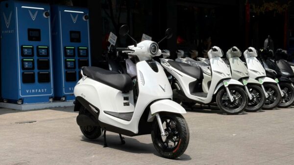 Xe đổi pin VinFast Evo – Người đồng hành đáng giá cho dân công sở giữa thời bão giá xăng dầu